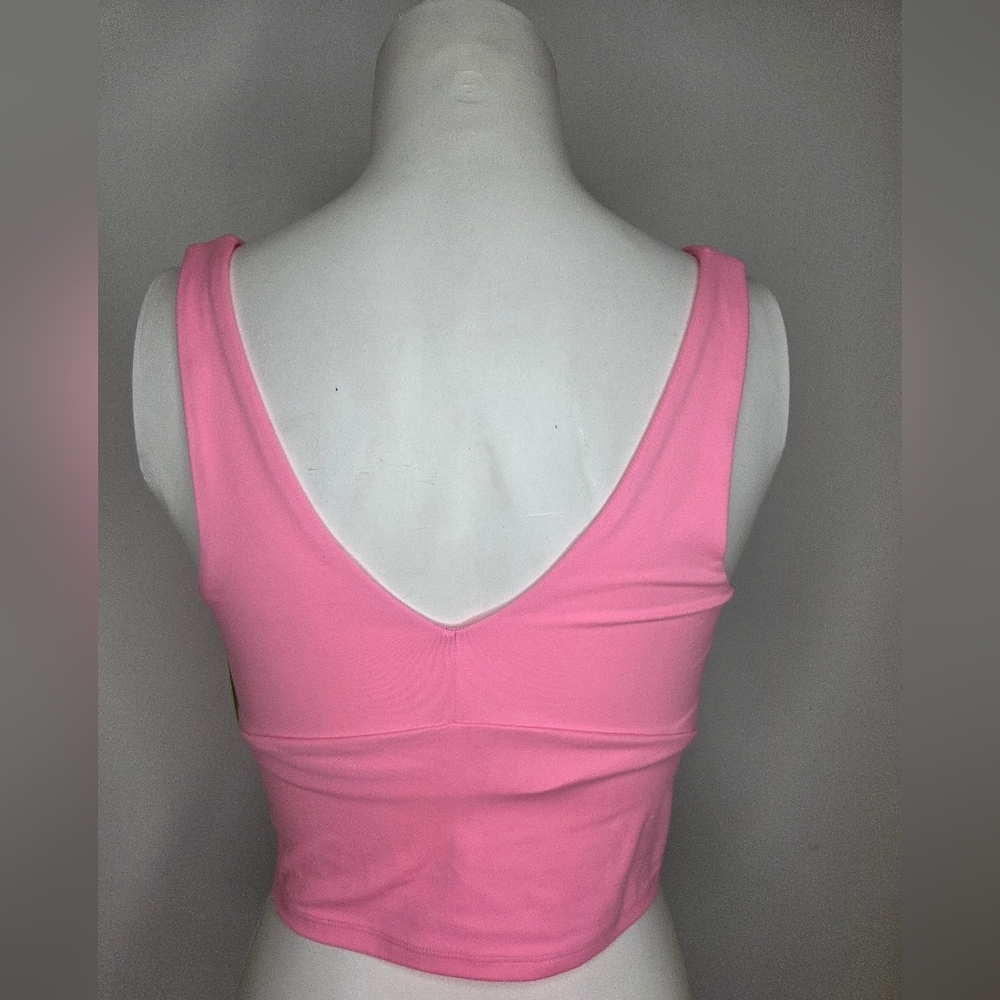 NWT All In Motion Size M - Pink Tank Top for Women - Picture 2 of 7